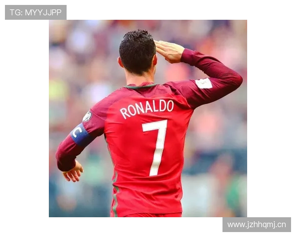 C罗为何能统治足坛十余年：自律、效率与关键战表现