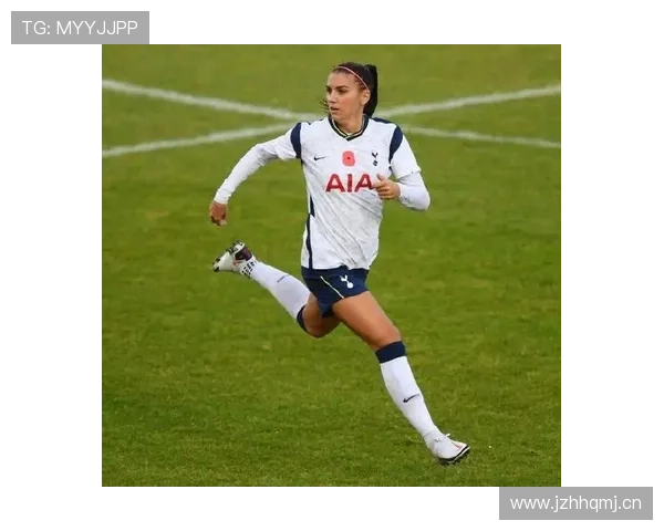 亚历克斯·摩根训练完顺手买了辆保时捷，说是为了接送女儿上学方便