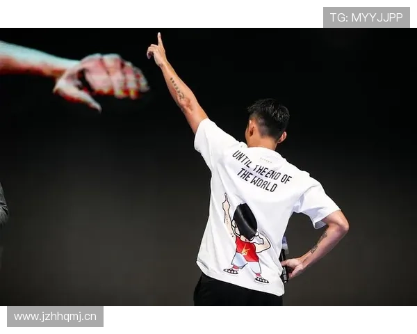 林丹这年头买个衣服比我一年工资都贵啊，果然冠军生活不简单